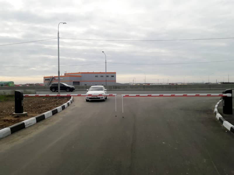 Шлагбаум DoorHan в Кирове с установкой