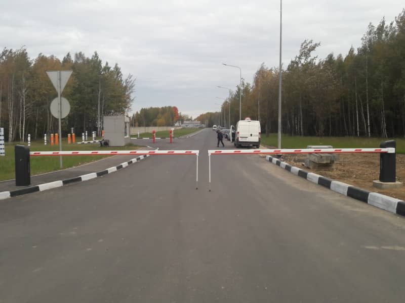 Шлагбаум DoorHan в Кирове с установкой